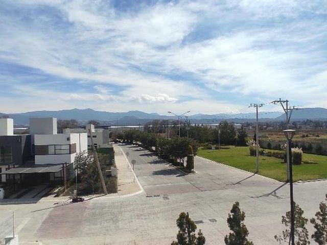 place photo 66