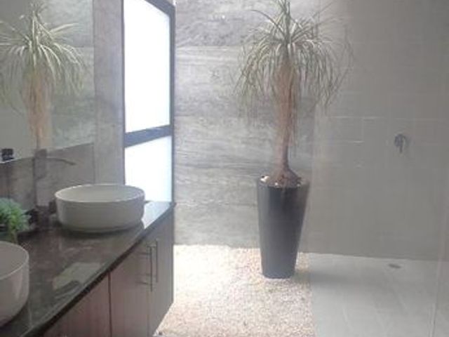 place photo 59