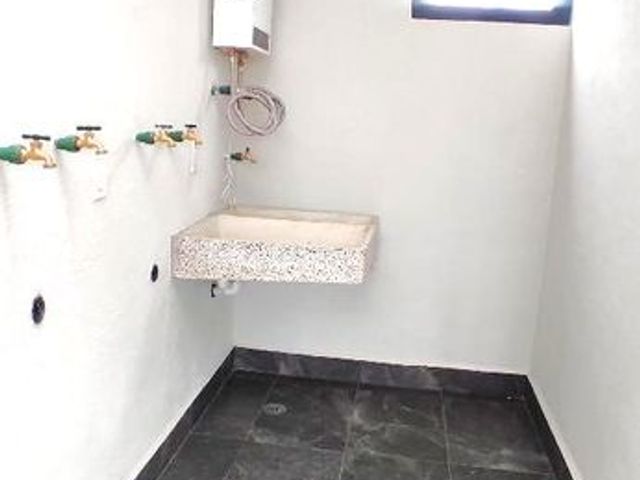 place photo 83