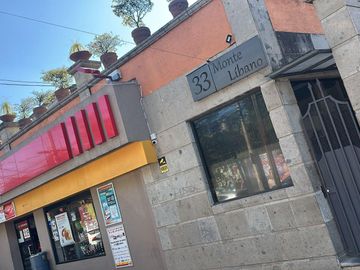 Local en Venta en Hacienda de las Palmas