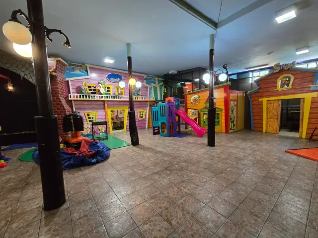 place photo 23