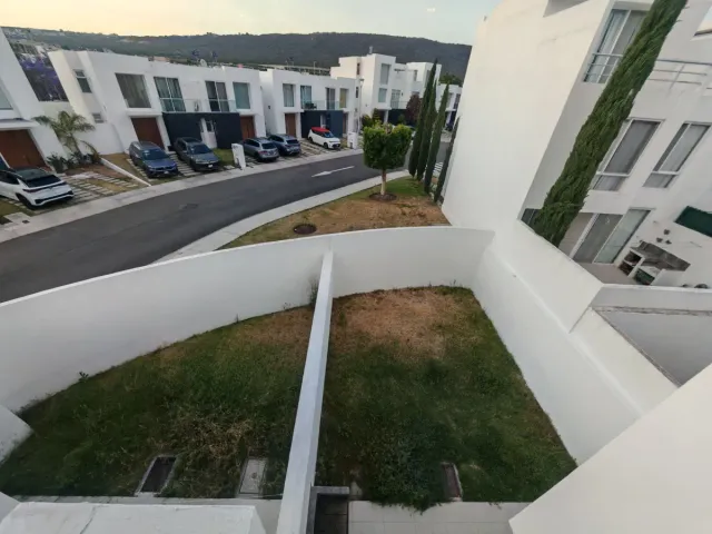 place photo 25