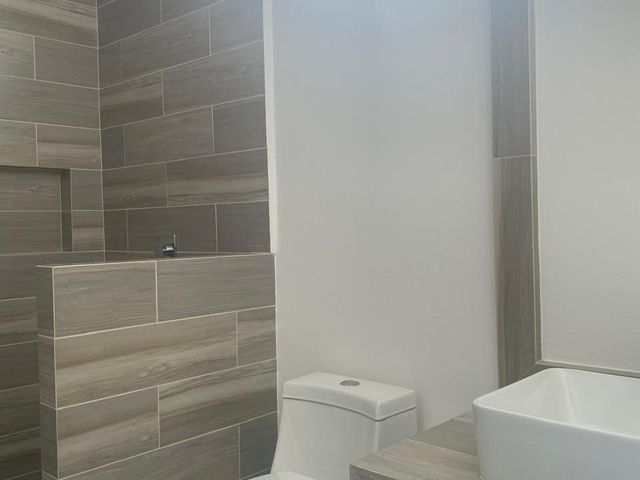 place photo 52