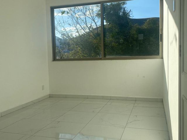place photo 58