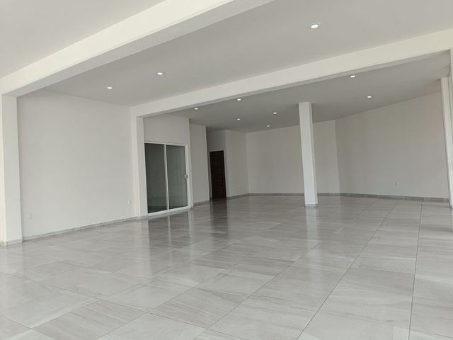 place photo 75