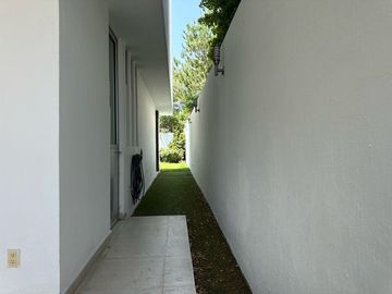 place photo 58