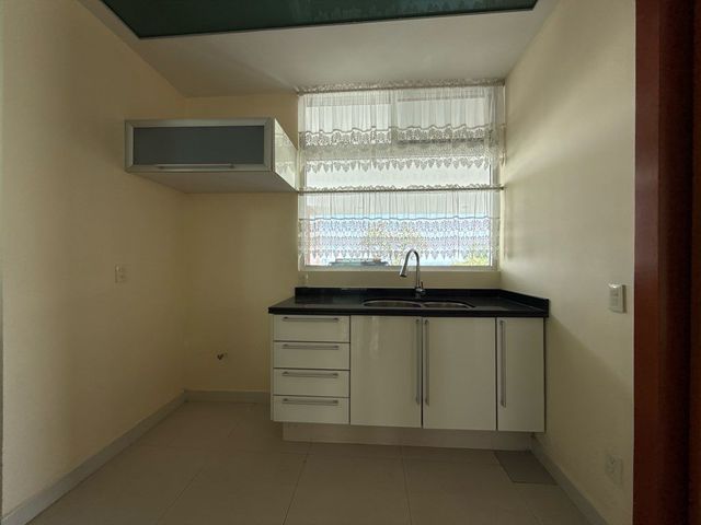 place photo 48
