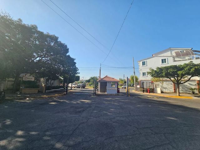 place photo 26