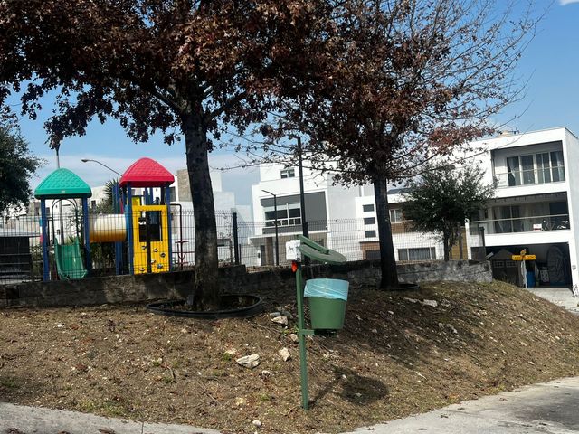 place photo 45