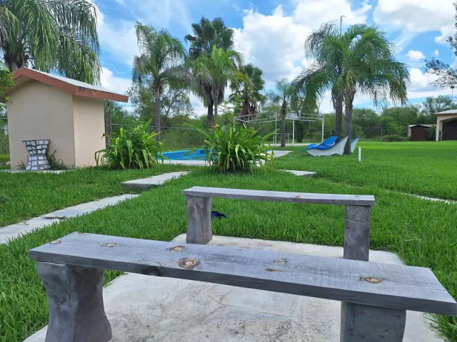 place photo 39