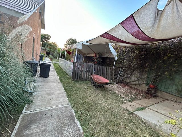 place photo 43