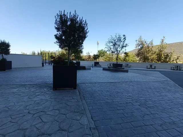 place photo 11