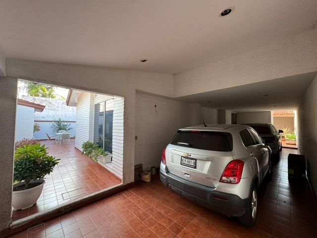 place photo 66