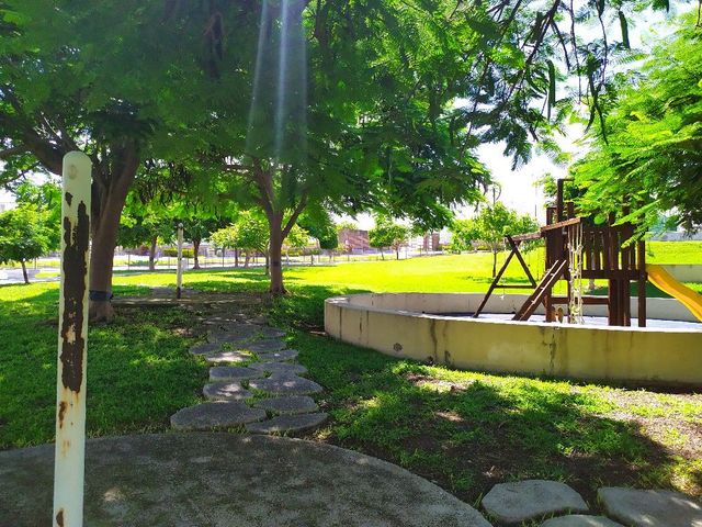 place photo 55