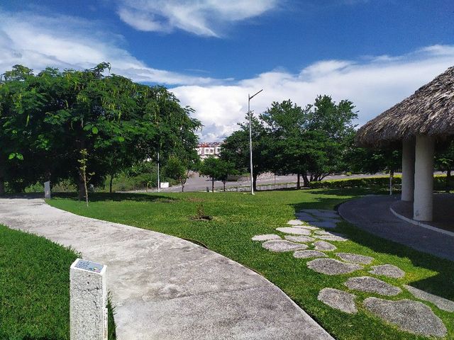 place photo 51