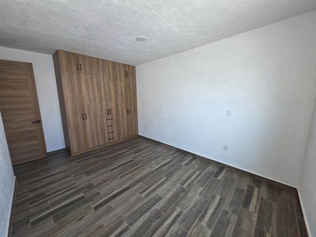 place photo 50