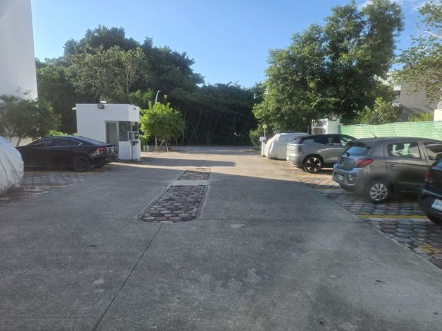 place photo 41