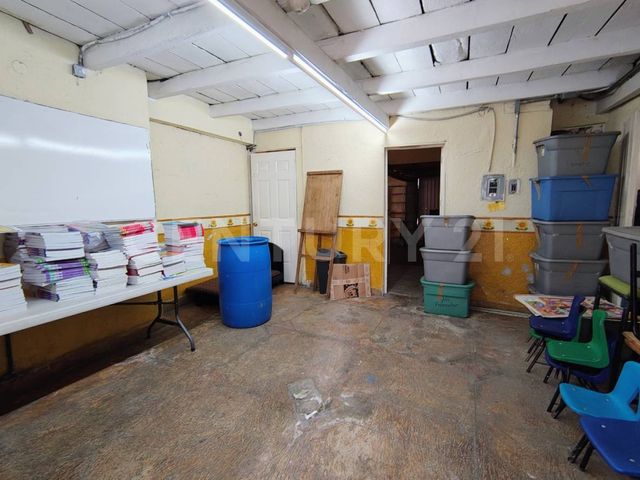 place photo 37