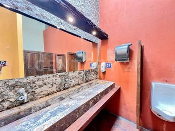 place photo 28