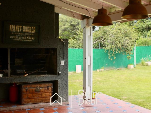 place photo 23