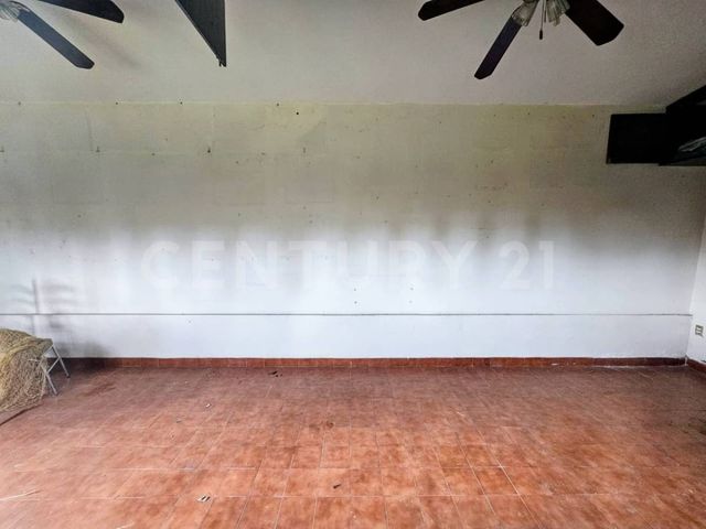 place photo 50