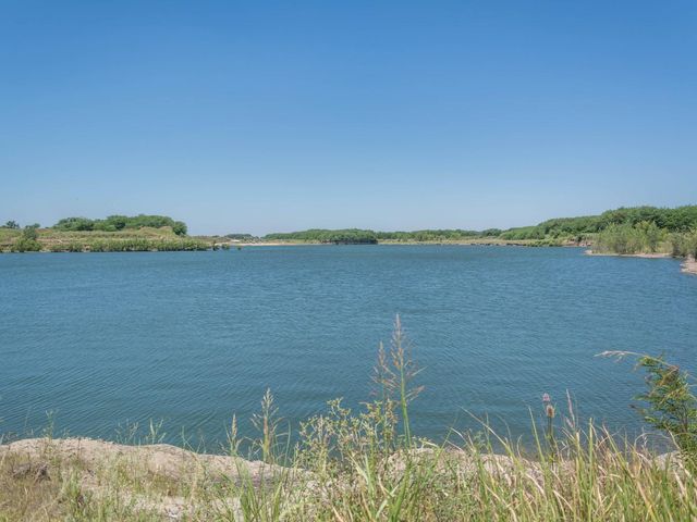 place photo 64
