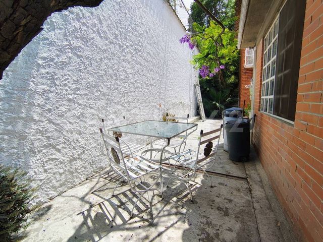 place photo 52