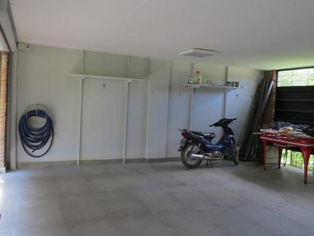 place photo 57