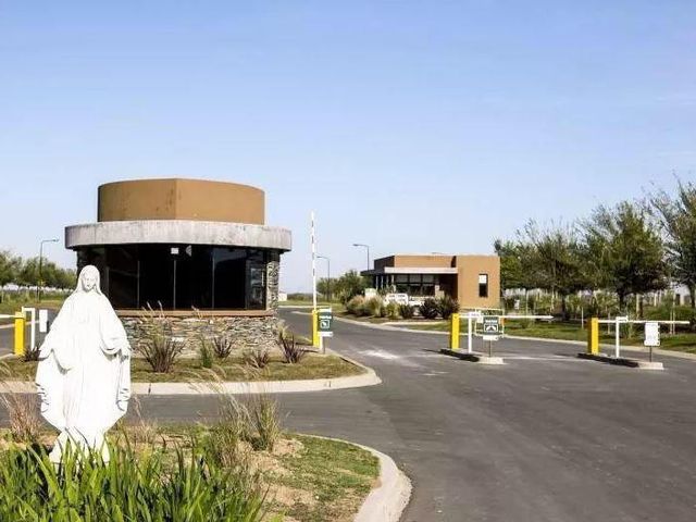 place photo 36