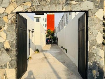 place photo 19