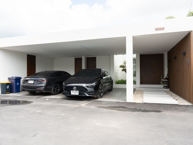 place photo 56