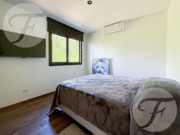 place photo 57