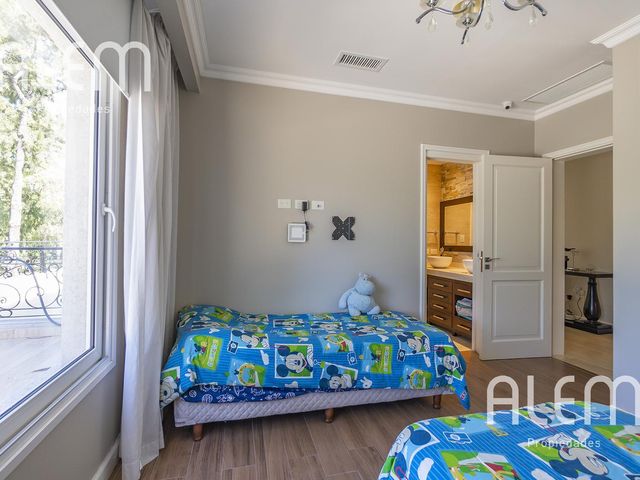place photo 44