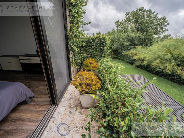 place photo 69