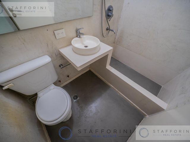 place photo 102