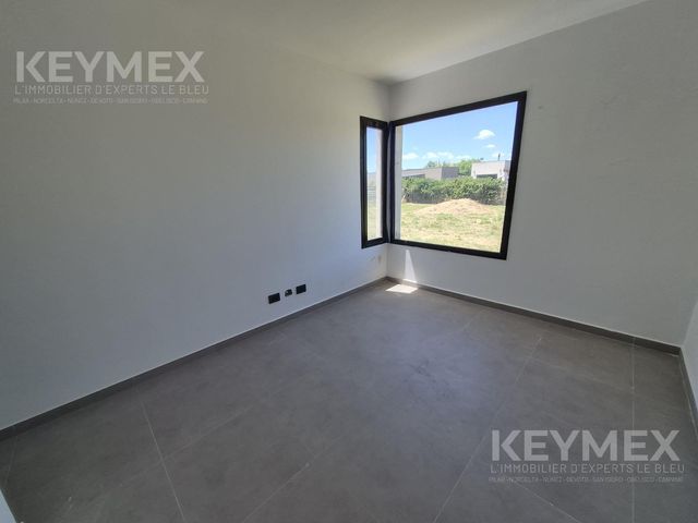 place photo 53