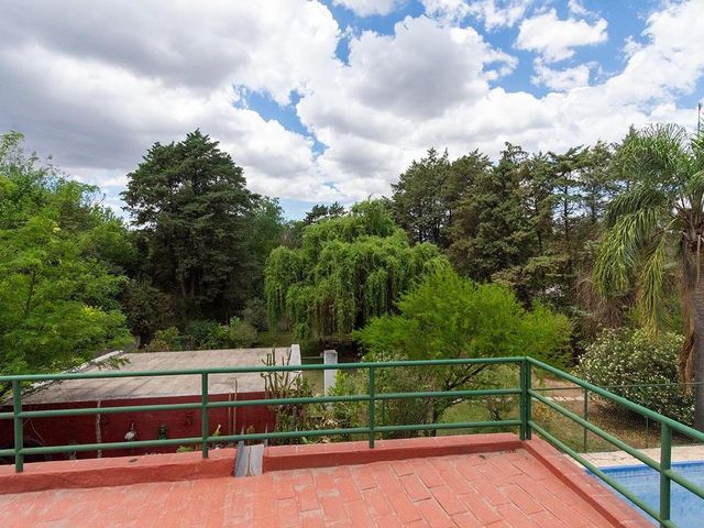 place photo 23