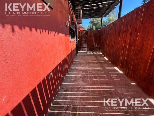 place photo 23