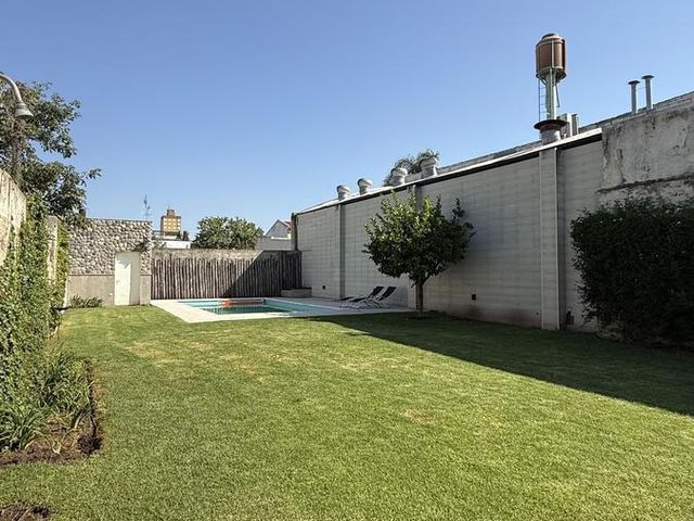 place photo 43