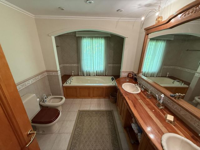 place photo 96