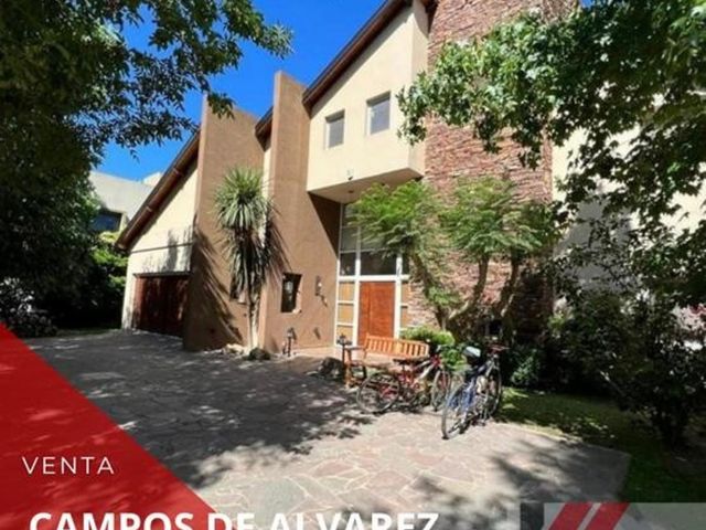 PROPIEDAD A LA VENTA EN CAMPOS DE ALVAREZ