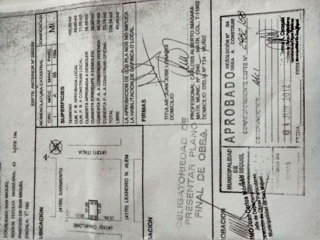 Planos aprobados para construir un local y 3 pisos.