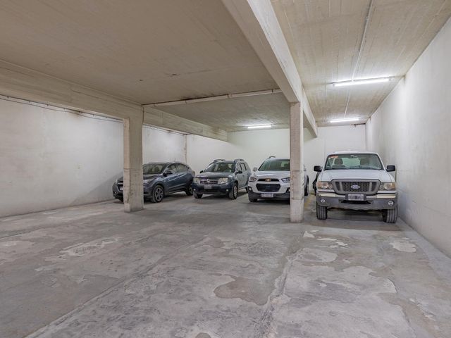 place photo 39
