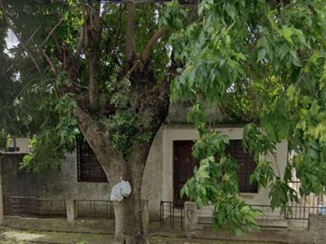 Casa en alquiler en Florencio Varela