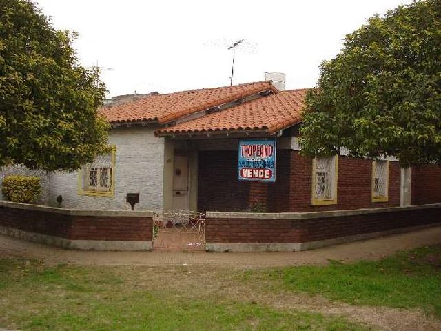 Casa en Venta en Lomas del Mirador, La Matanza, Buenos Aires