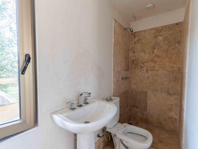place photo 87
