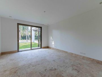 place photo 59