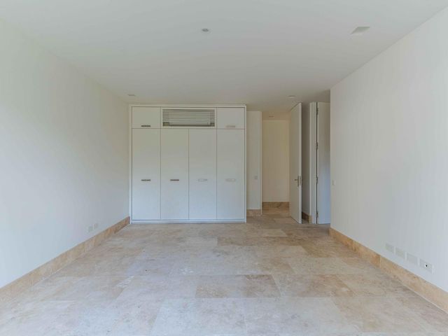 place photo 63