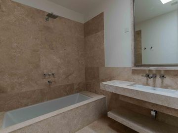 place photo 80