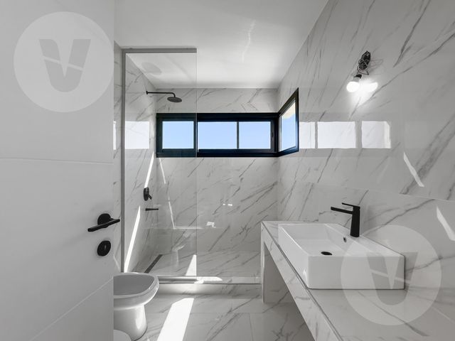 place photo 53